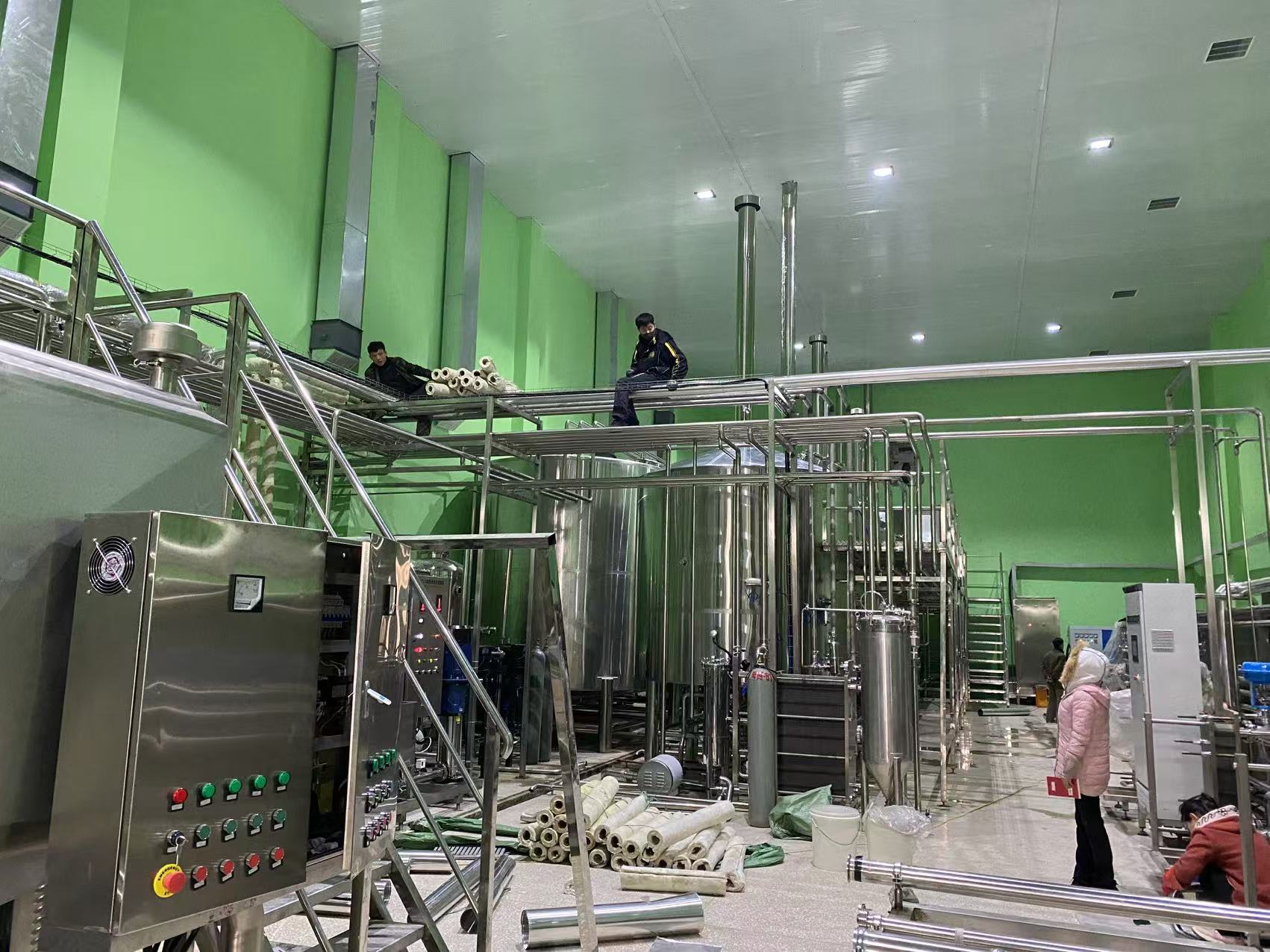 月湖精酿啤酒设备厂—精酿啤酒设备制造：传承工艺与创新科技的交融